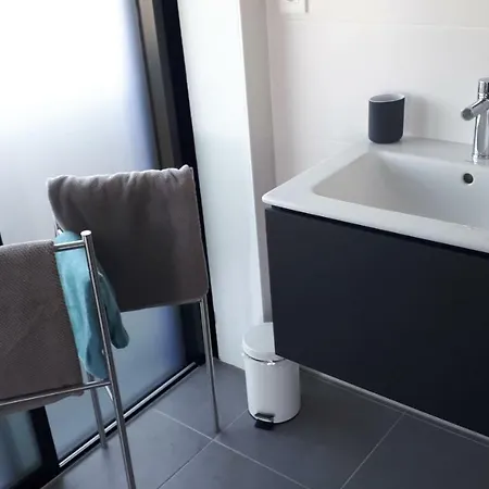 Grand Studio Contemporain